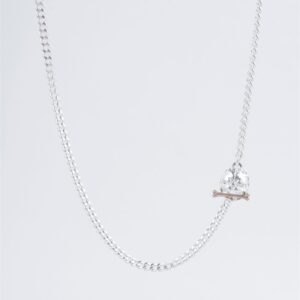 Collar de acero